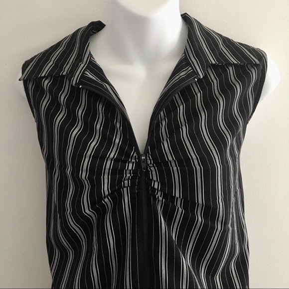 2 Dye 4 | Zip Ruched Top - Picture 4 of 11